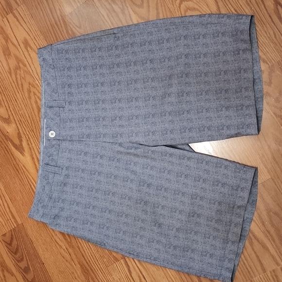 Travis Mathew shorts size 34 - Picture 1 of 9